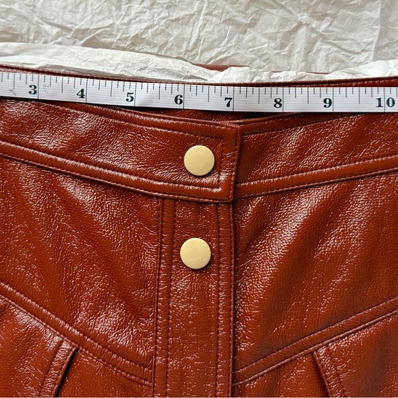 No 6 - Elizabeth Snap Front Skirt in Sienna Crinkle Patent Leather Size XS 24” - Picture 11 of 11